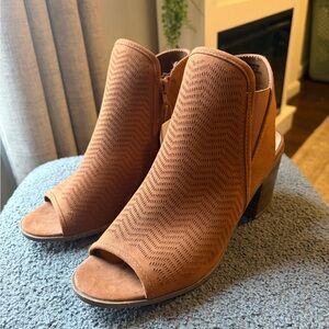 Time and Tru Brown Peep-Toe Heeled Boots